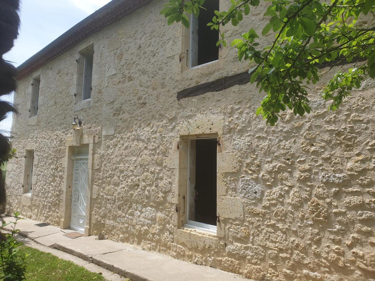 콩돔 La Boheme B&B 외부 사진